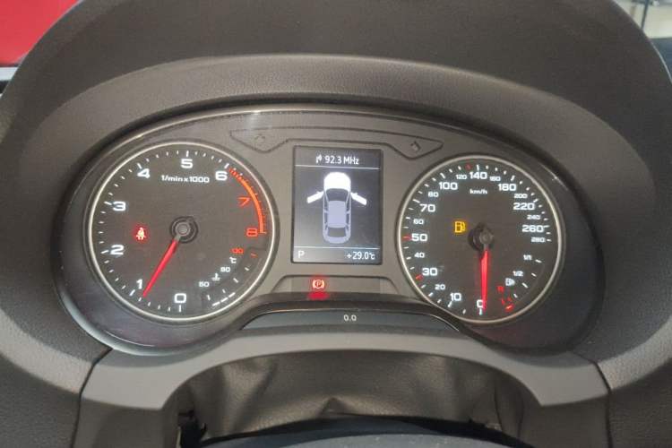 Used Audi A3 2014 Limousine 35 TFSI Automatic Fashion Model Instrument Cluster