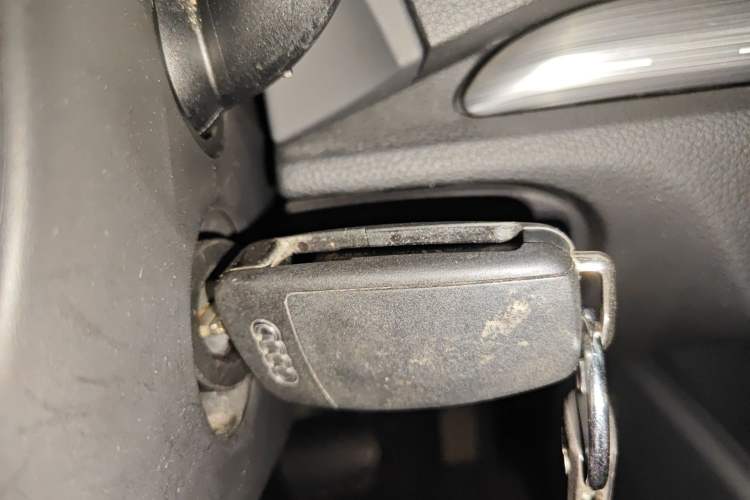 Used Audi A3 2014 Limousine 35 TFSI Automatic Comfort Model Interior 1
