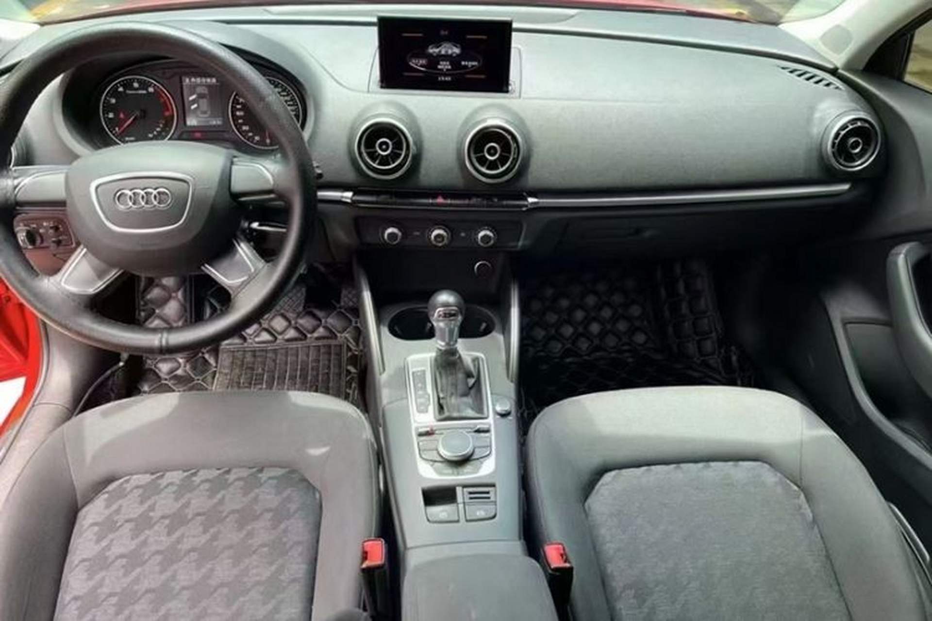 Used Audi A3 2014 Limousine 35 TFSI Automatic Advanced Model Interior 1