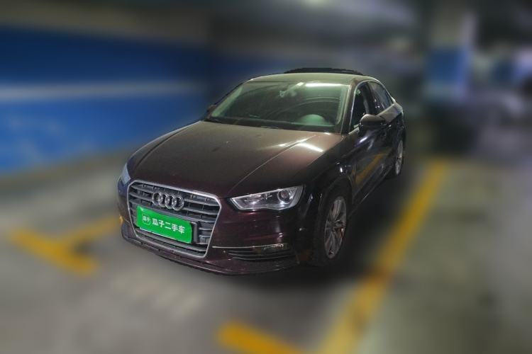 Used Audi A3 2014 Limousine 35 TFSI Automatic Comfort Model Guazi used car, China used car export, Used car for sale, Used cars, Cheapest cars for sale