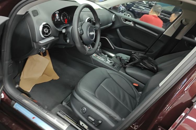 Used Audi A3 2014 Limousine 40 TFSI S line Luxury Model Left Front Seat