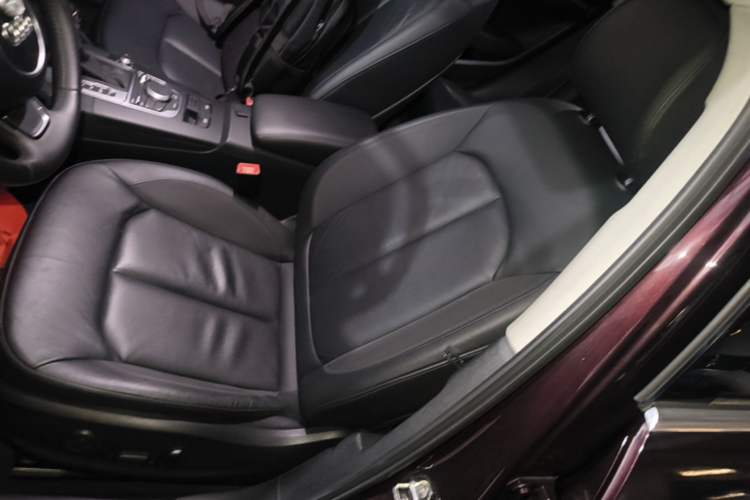 Used Audi A3 2014 Limousine 35 TFSI Automatic Comfort Model Left Front Seat