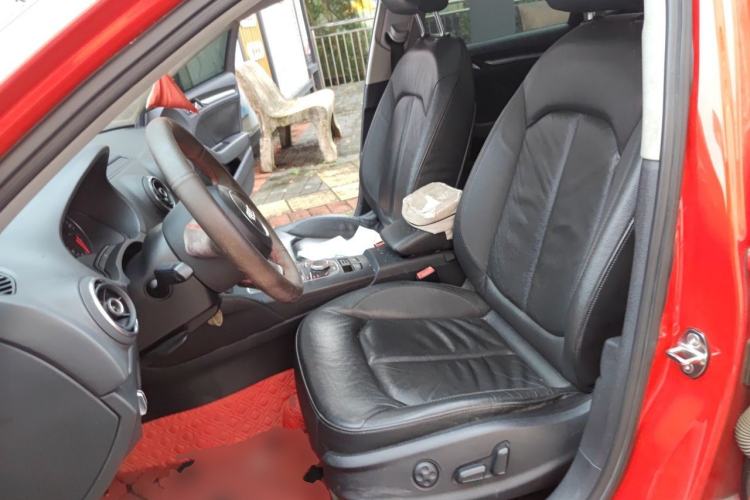 Used Audi A3 2014 Limousine 35 TFSI Automatic Comfort Model Left Front Seat