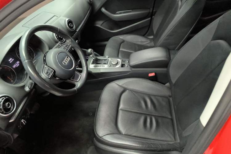 Used Audi A3 2014 Limousine 35 TFSI Automatic Comfort Model Left Front Seat