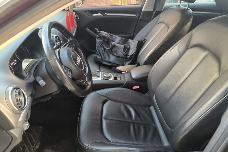 Used Audi A3 2014 Sportback 35 TFSI Automatic Comfort Model Left Front Seat
