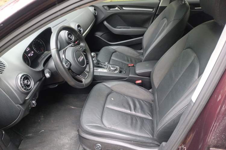Used Audi A3 2014 Limousine 35 TFSI Automatic Comfort Model Left Front Seat