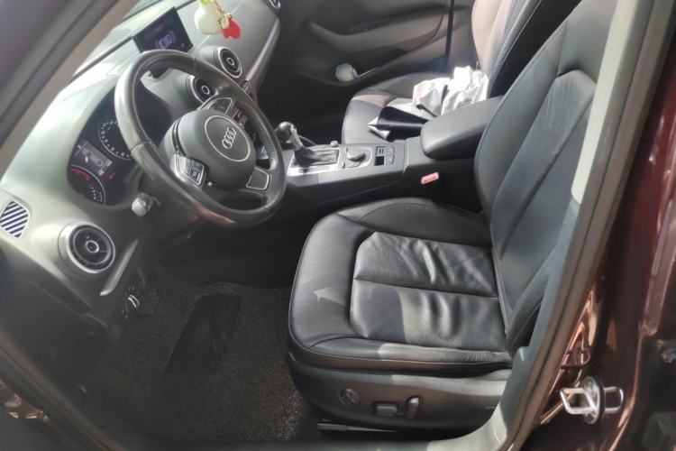 Used Audi A3 2014 Limousine 35 TFSI Automatic Comfort Model Left Front Seat