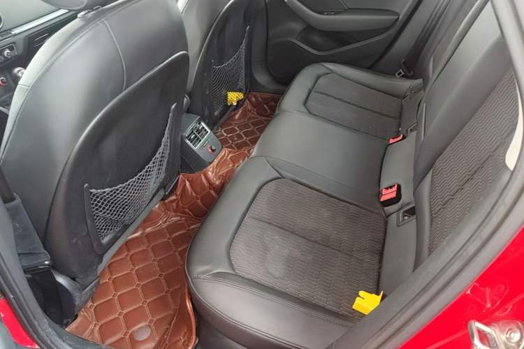 Used Audi A3 2014 Limousine 40 TFSI S line Comfort Model Left Rear Seat