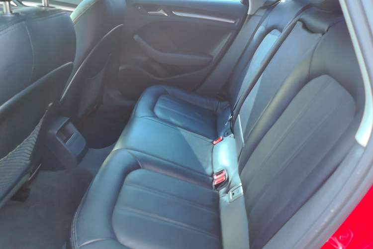 Used Audi A3 2014 Limousine 35 TFSI Automatic Fashion Model Left Rear Seat