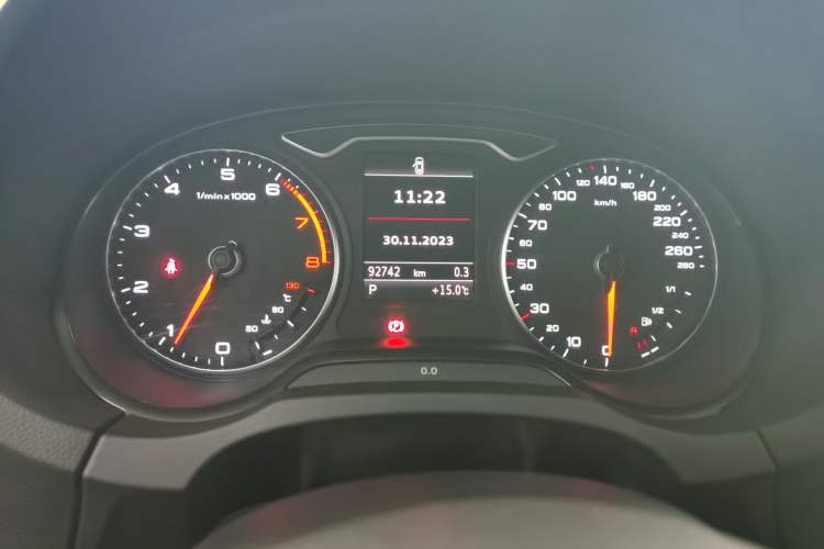 Used Audi A3 2014 Limousine 40 TFSI S line Luxury Model Odometer Close Up
