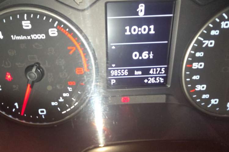 Used Audi A3 2014 Limousine 35 TFSI Automatic Comfort Model Odometer Close Up