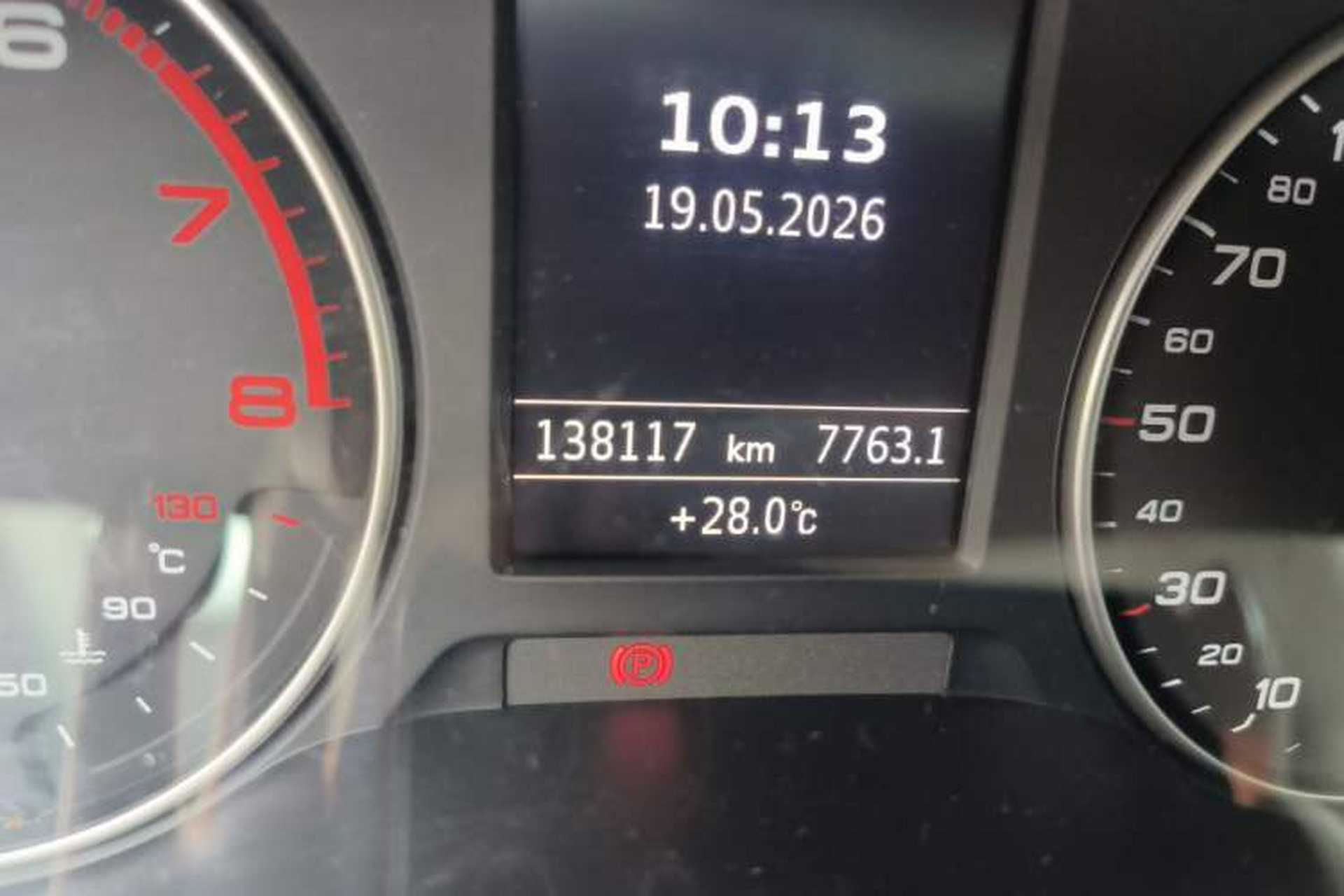 Used Audi A3 2014 Limousine 35 TFSI Automatic Comfort Model Odometer Close Up