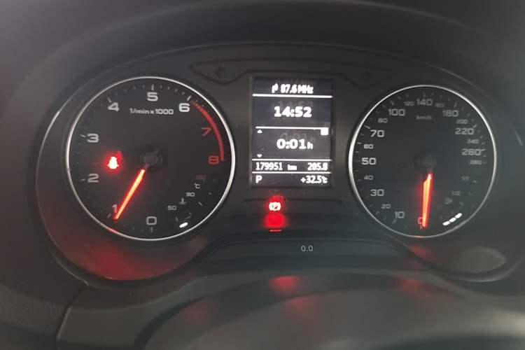 Used Audi A3 2014 Limousine 35 TFSI Automatic Comfort Model Odometer Close Up