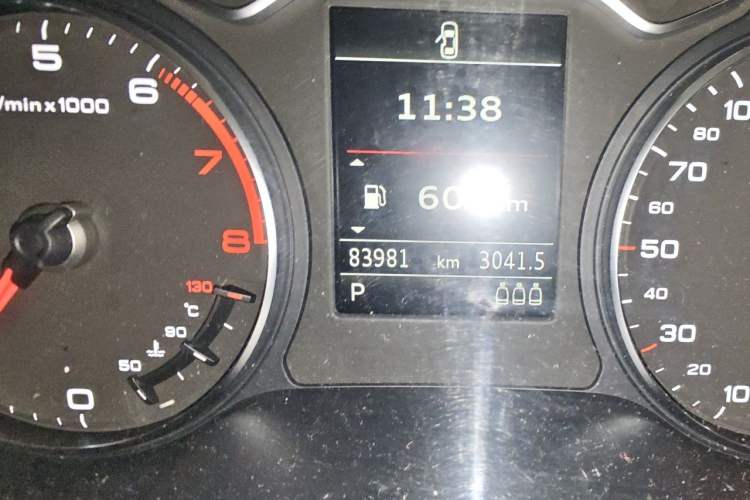 Used Audi A3 2014 Limousine 40 TFSI S line Comfort Model Odometer Close Up