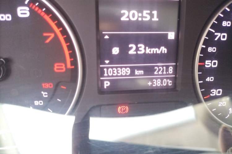 Used Audi A3 2014 Sportback 35 TFSI Automatic Style Edition Odometer Close Up