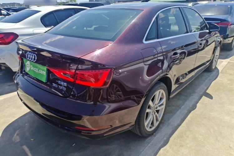 Used Audi A3 2014 Limousine 35 TFSI Automatic Comfort Model Rear Right 45 Deg