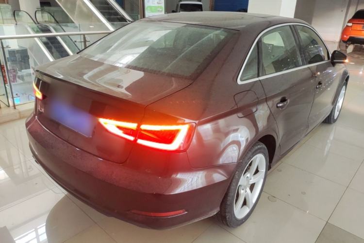 Used Audi A3 2014 Limousine 35 TFSI Automatic Comfort Model Rear Right 45 Deg