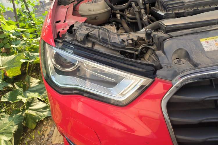 Used Audi A3 2014 Sportback 35 TFSI Automatic Comfort Model Right Front Headlight