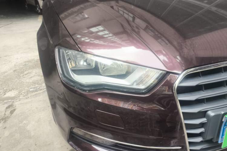 Used Audi A3 2014 Limousine 35 TFSI Automatic Advanced Model Right Front Headlight