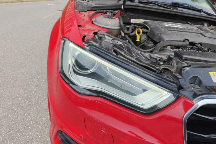 Used Audi A3 2014 Sportback 40 TFSI S line Comfort Model Right Front Headlight