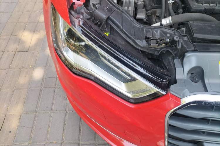 Used Audi A3 2014 Sportback 35 TFSI Automatic Style Edition Right Front Headlight