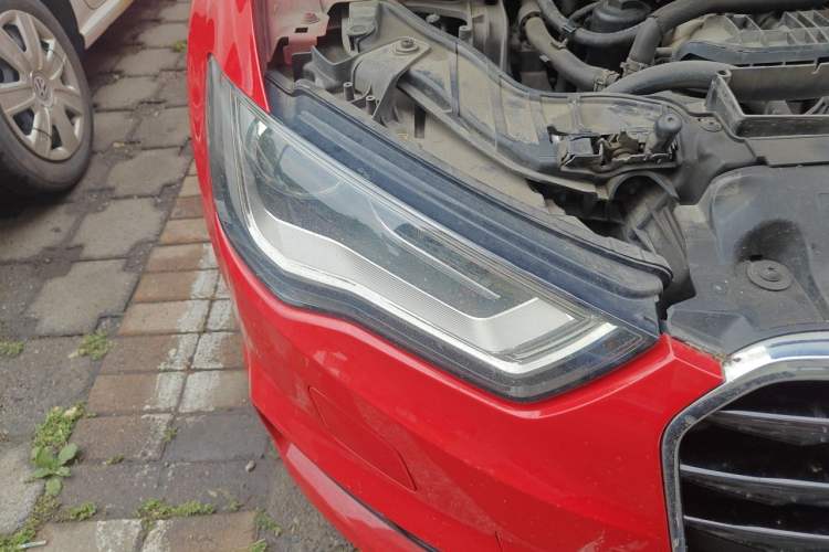 Used Audi A3 2014 Limousine 40 TFSI S line Comfort Model Right Front Headlight