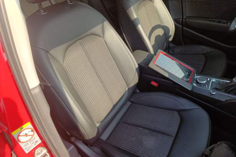 Used Audi A3 2014 Sportback 40 TFSI S line Comfort Model Right Front Seat