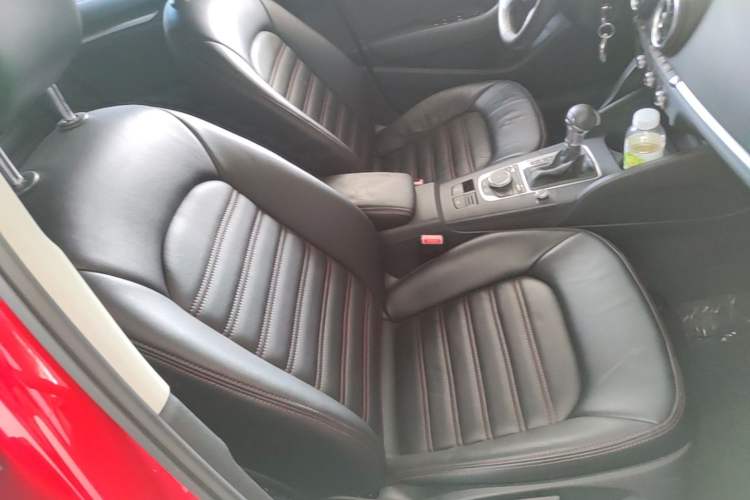Used Audi A3 2014 Limousine 35 TFSI Automatic Advanced Model Right Front Seat