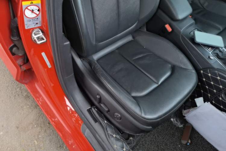 Used Audi A3 2014 Limousine 35 TFSI Automatic Comfort Model Right Front Seat