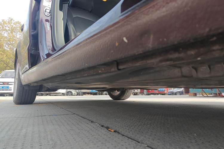 Used Audi A3 2014 Sportback 35 TFSI Automatic Style Edition Right Side Sill