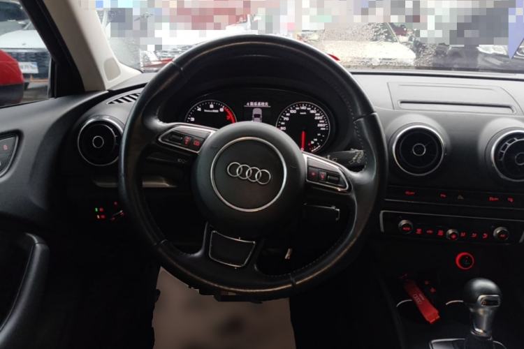 Used Audi A3 2014 Sportback 35 TFSI Automatic Comfort Model Steering Wheel