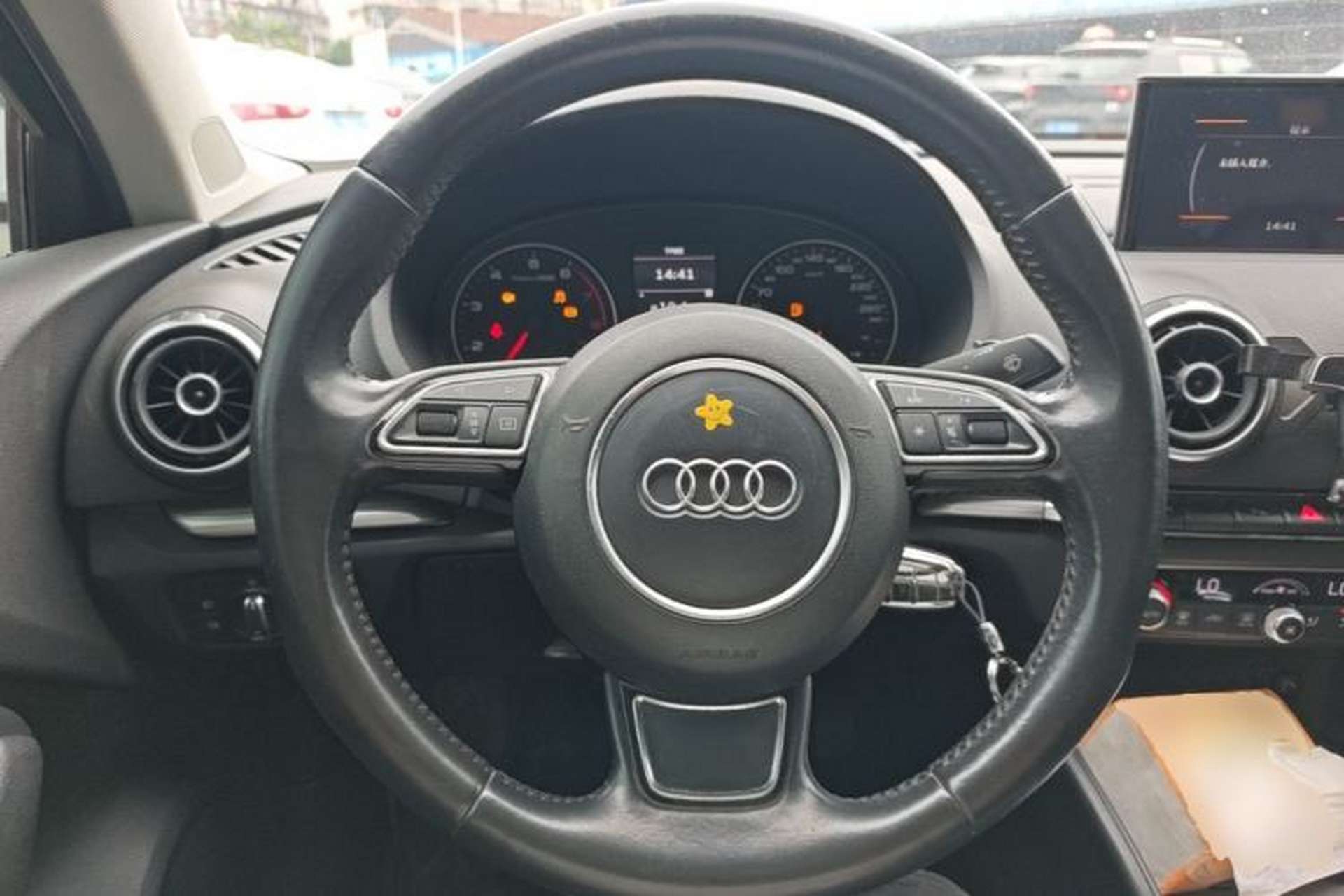 Used Audi A3 2014 Limousine 35 TFSI Automatic Comfort Model Steering Wheel