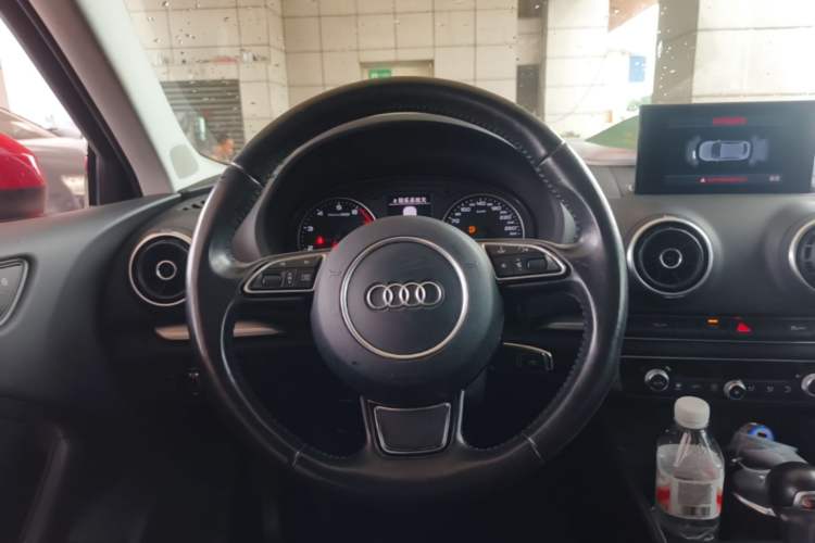 Used Audi A3 2014 Sportback 35 TFSI Automatic Comfort Model Steering Wheel