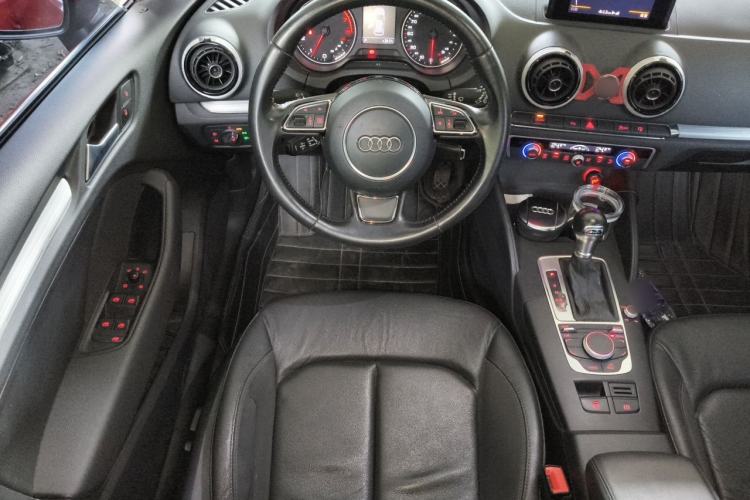 Used Audi A3 2014 Sportback 35 TFSI Automatic Comfort Model Steering Wheel