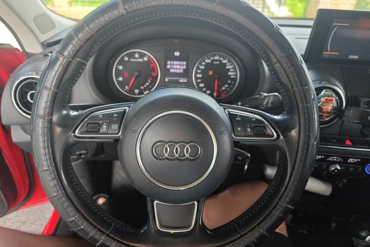 Used Audi A3 2014 Sportback 35 TFSI Automatic Comfort Model Steering Wheel