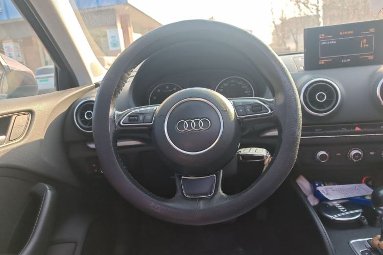 Used Audi A3 2014 Sportback 35 TFSI Automatic Style Edition Steering Wheel