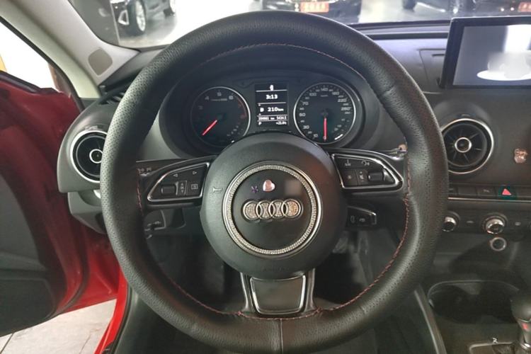 Used Audi A3 2014 Sportback 35 TFSI Automatic Style Edition Steering Wheel