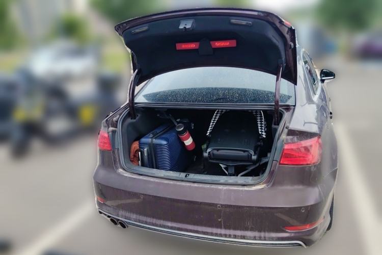 Used Audi A3 2014 Limousine 40 TFSI S line Comfort Model Trunk