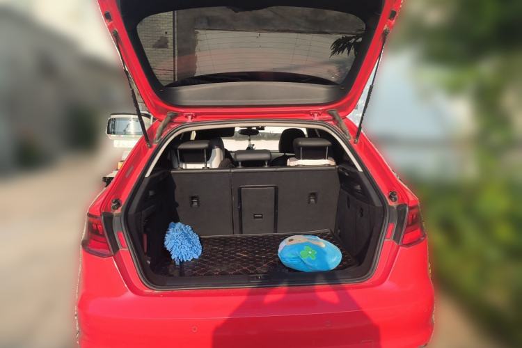 Used Audi A3 2014 Sportback 35 TFSI Automatic Comfort Model Trunk