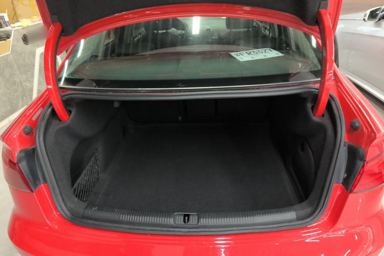 Used Audi A3 2014 Limousine 35 TFSI Automatic Comfort Model Trunk