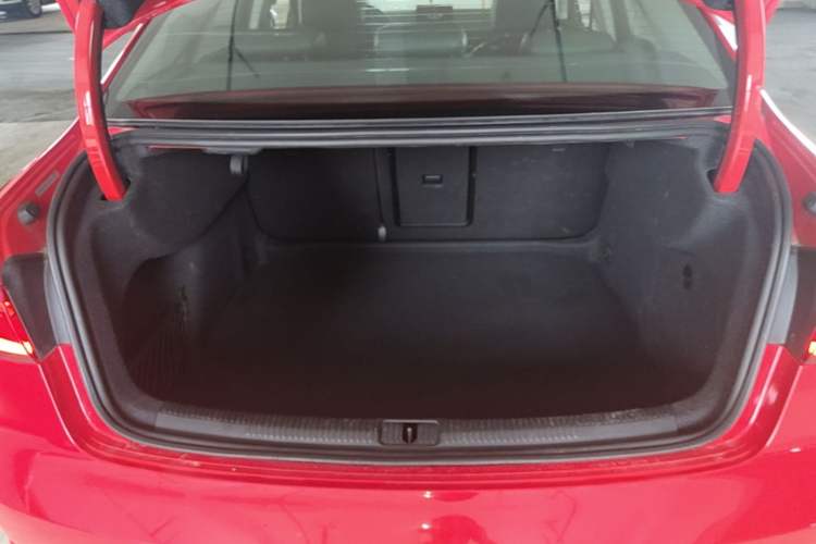 Used Audi A3 2014 Limousine 35 TFSI Automatic Comfort Model Trunk