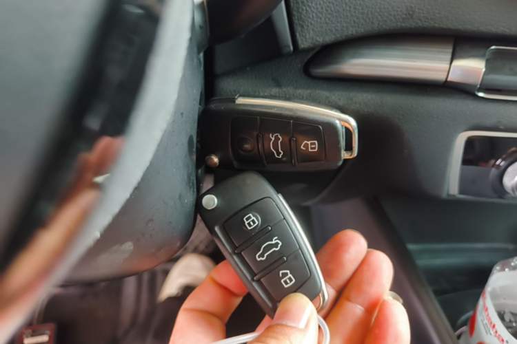 Used Audi A3 2014 Sportback 35 TFSI Automatic Comfort Model Vehicle Key