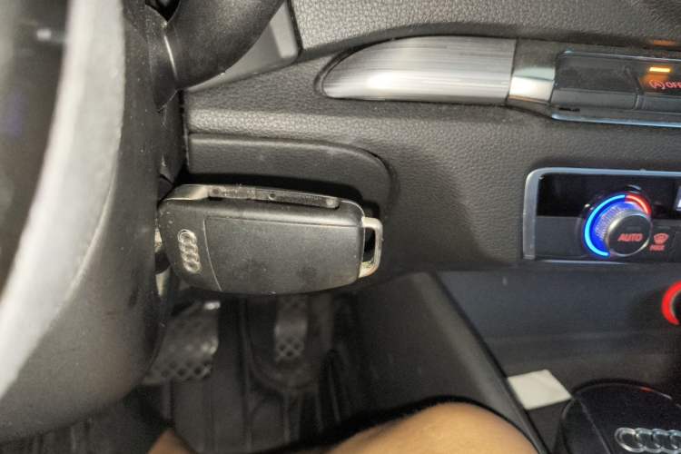 Used Audi A3 2014 Sportback 35 TFSI Automatic Comfort Model Vehicle Key