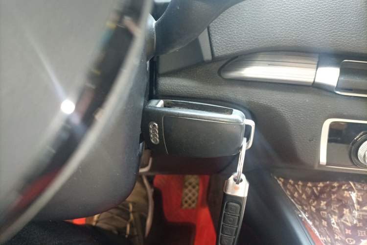Used Audi A3 2014 Sportback 35 TFSI Automatic Comfort Model Vehicle Key