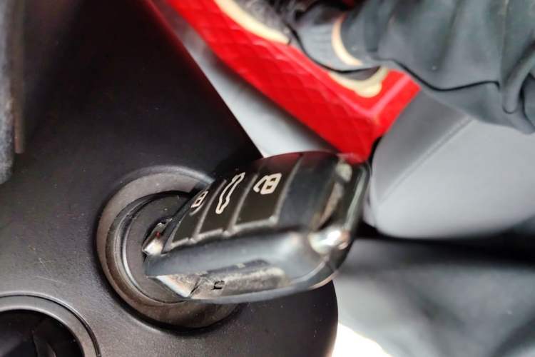 Used Audi A3 2014 Limousine 35 TFSI Automatic Fashion Model Vehicle Key