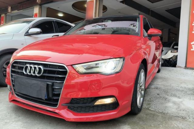 Used Audi A3 2014 Limousine 40 TFSI S line Comfort Model