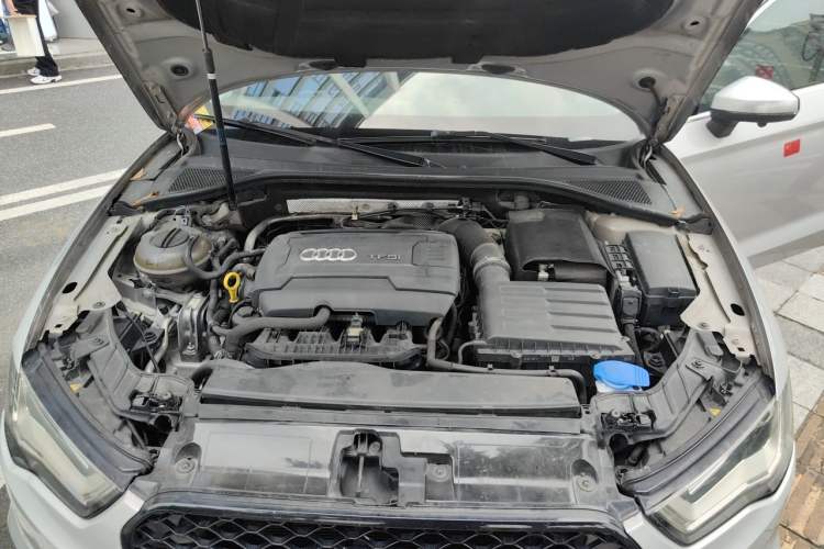 Used Audi A3 2014 Limousine 40 TFSI S line Comfort Model Engine Bay