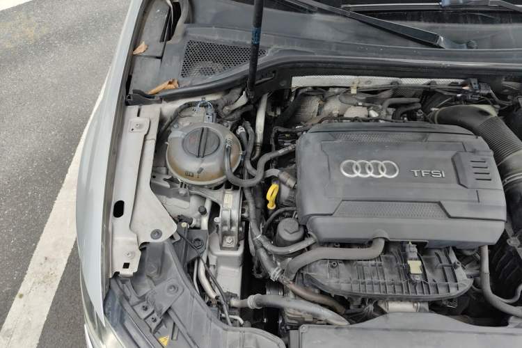 Used Audi A3 2014 Limousine 40 TFSI S line Comfort Model Engine Bay Right