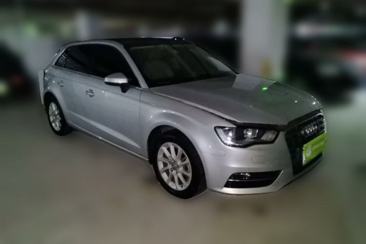 Used Audi A3 2014 Sportback 35 TFSI Automatic Style Edition Front Right 45 Deg