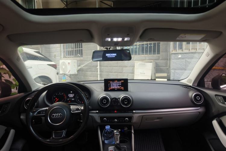Used Audi A3 2014 Sportback 35 TFSI Automatic Comfort Model Headliner